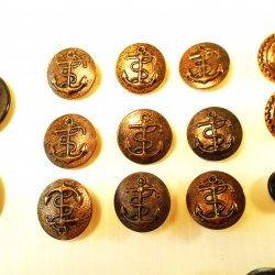 '.Vint Military Uniform Buttons.'