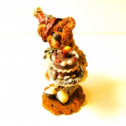 Boyds Bears 2275, M. Harrison's Birthday Figurine