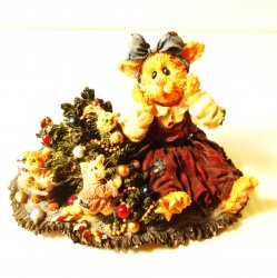 Boyds Bears 371016, Patience Purrkins Figurine