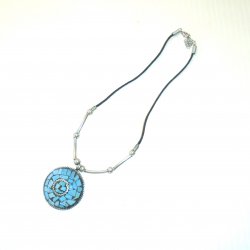 '.Necklace w/ Turquoise Chips.'