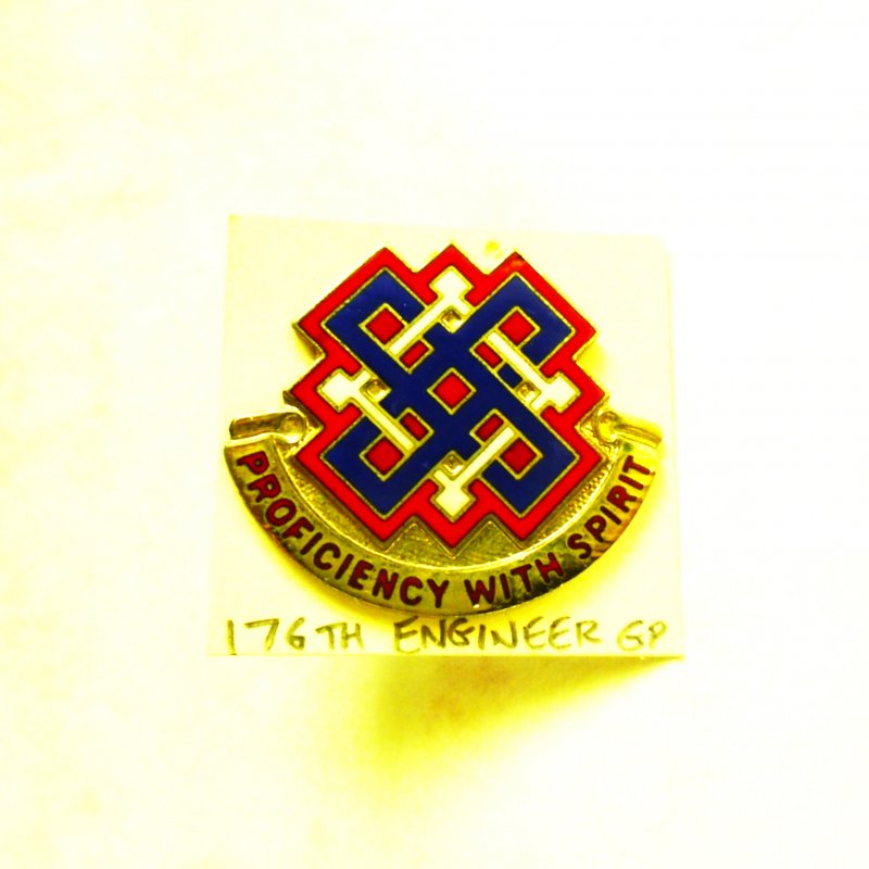 176th U.S. Army Engineer DUI Insignia Pin. It has the motto “Proficiency With Spirit