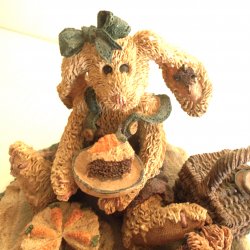 '.Boyds Bears 2018 Bailey Emily.'