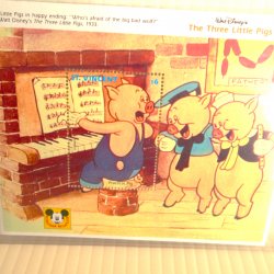 '.St.Vincent 3 Little Pigs Stamp.'