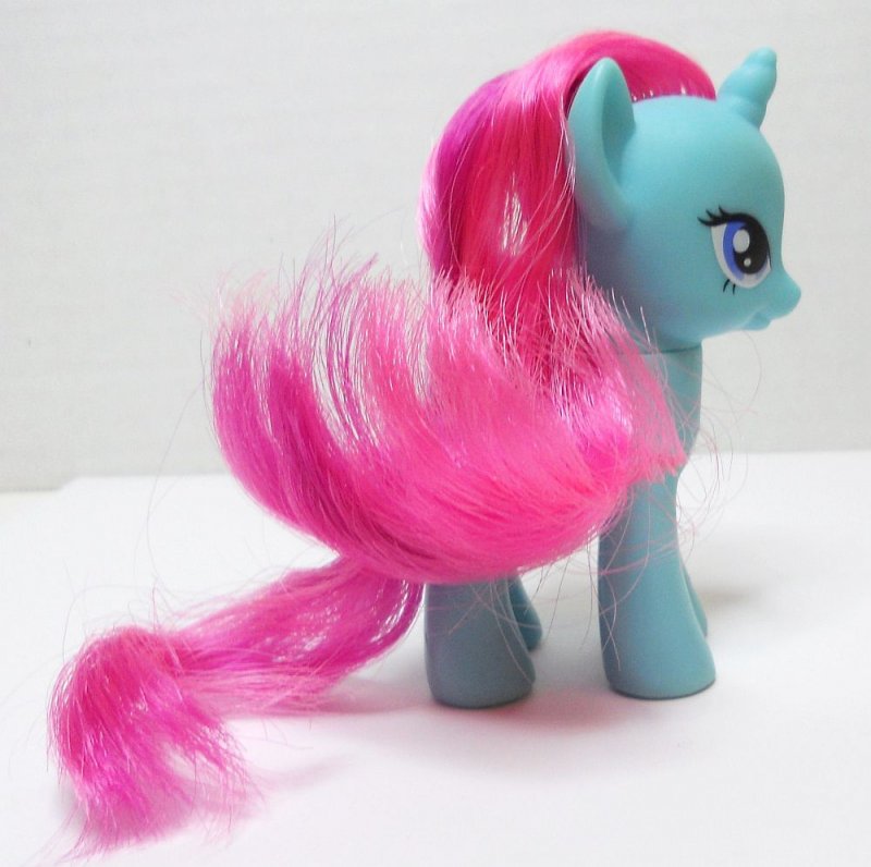 Pony g4. Сноукетчер пони. Snowcatcher my little Pony. Пони MLP g4. Сноукетчер пони игрушка.