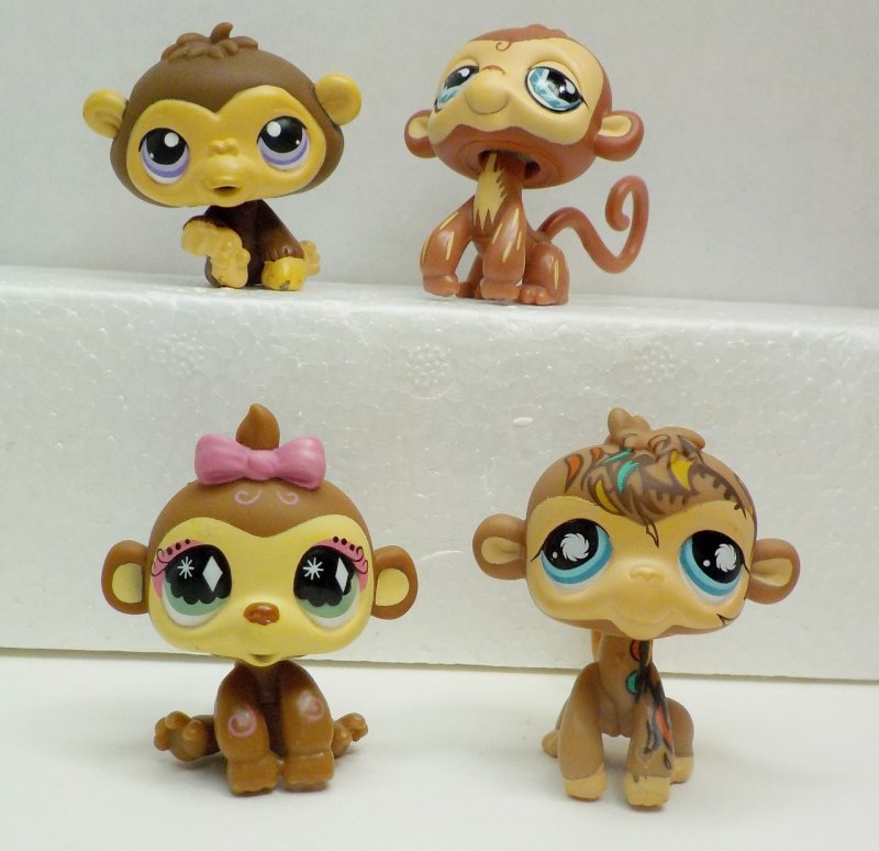 littlest pet shop magnetic feet