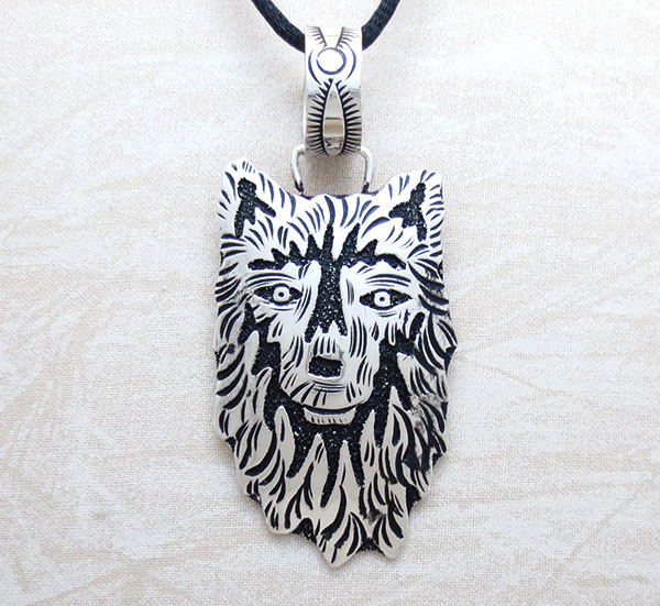 Sterling Silver Overlay Wolf Pendant Native American Jewelry 5329rb - Native American Wolf Pendant Sterling Silver Overlay Wolf Pendant Native American Jewelry 5329rb - Native American Wolf Pendant