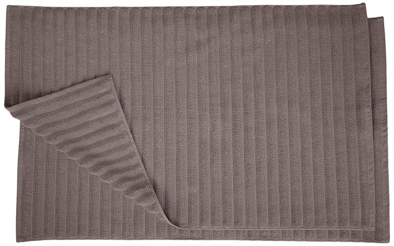 Superior's 100% Premium Cotton is specially combed to remove all but the finest and longest fibers, making these bath mat towels the ultimate in luxury.