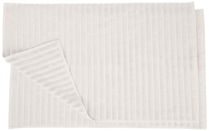 Superior's 100% Premium Cotton is specially combed to remove all but the finest and longest fibers, making these bath mat towels the ultimate in luxury.