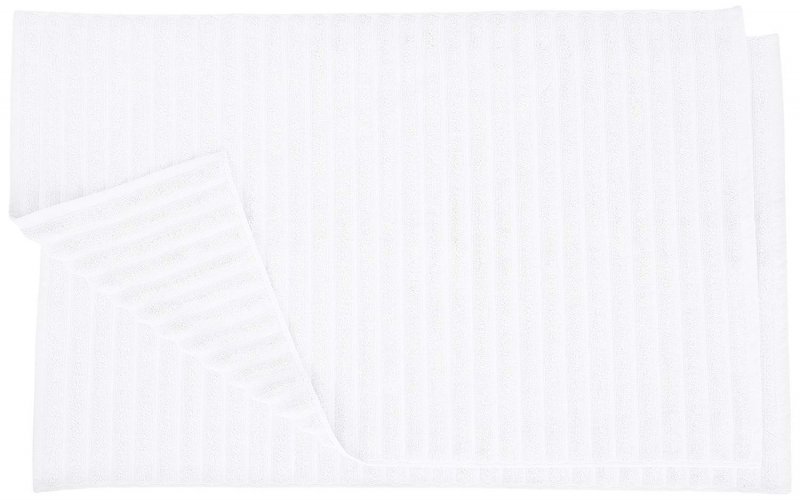 Superior's 100% Premium Cotton is specially combed to remove all but the finest and longest fibers, making these bath mat towels the ultimate in luxury.