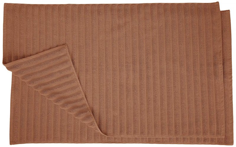 Superior's 100% Premium Cotton is specially combed to remove all but the finest and longest fibers, making these bath mat towels the ultimate in luxury.