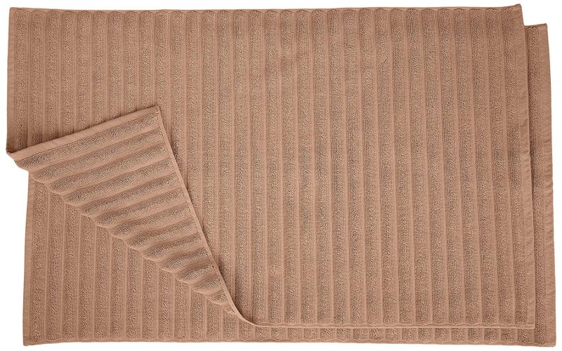 Superior's 100% Premium Cotton is specially combed to remove all but the finest and longest fibers, making these bath mat towels the ultimate in luxury.