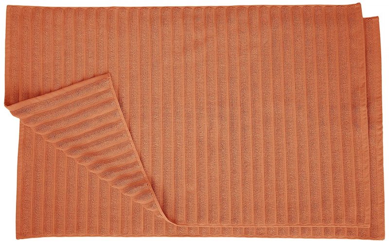 Superior's 100% Premium Cotton is specially combed to remove all but the finest and longest fibers, making these bath mat towels the ultimate in luxury.