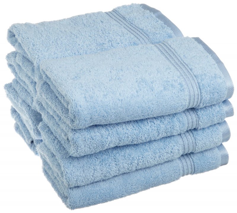 Superior 100-percent long staple cotton absorbent 600 GSM towels.