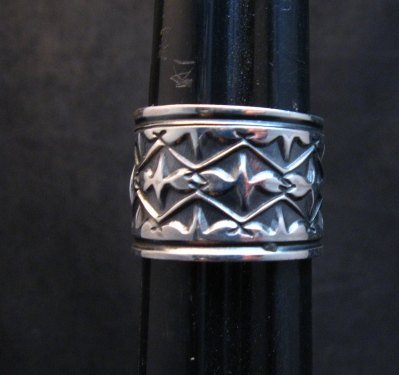 Image 2 of Navajo Sunshine Reeves Turquoise Sterling Silver Native American Ring sz8