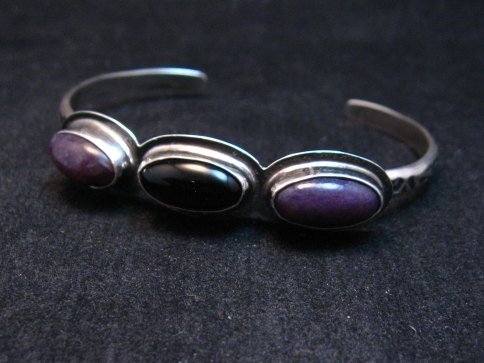 Image 4 of Navajo Black Onyx Purple Spiny Oyster Stacker Cuff Bracelet, Everett Mary Teller