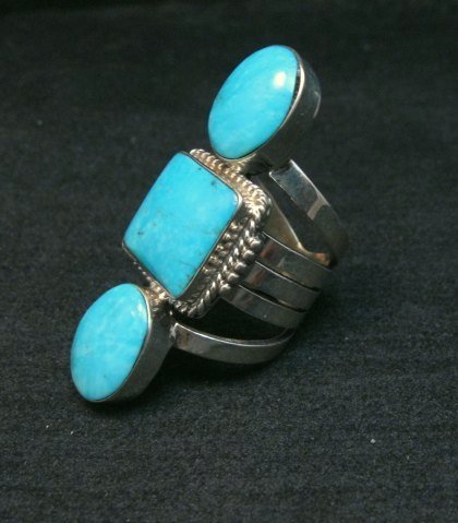 Image 3 of Native American Navajo 3-Stone Turquoise Silver Ring sz4-1/2