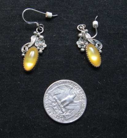 Image 4 of Vintage Native American Navajo Sterling Silver Shell? Earrings