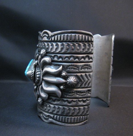 Image 4 of Darryl Becenti Navajo Kingman Birdseye Turquoise Silver Bracelet