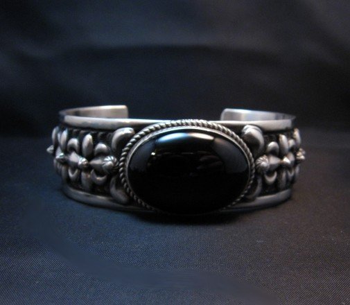 Image 8 of Large Navajo Native American Onyx Silver Bracelet, Darryl Becenti