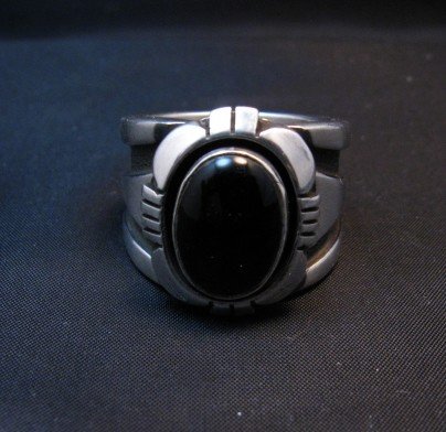 Image 5 of Navajo Cooper Willie Black Onyx Silver Ring Sz10