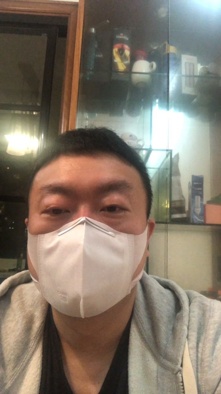 Protective Face KN95 Elastic Ear-Loop mask FFP2 KN95 BFE>95% One Box of 5- Masks