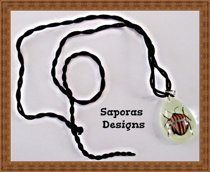 Image 0 of Handmade Amber Design Real Insect Necklace Glow In The Dark