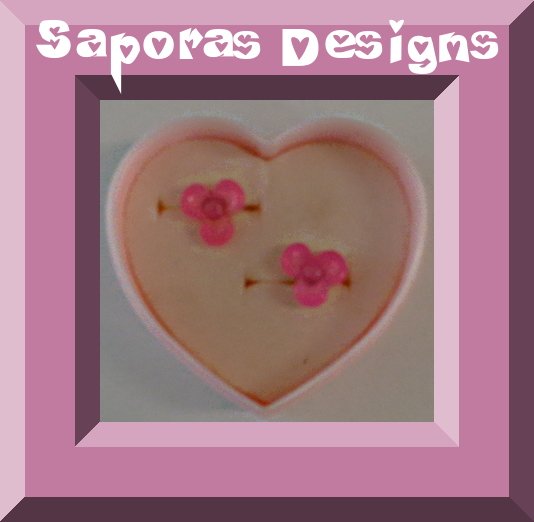 Image 0 of Pink Flower Design Stud Earrings