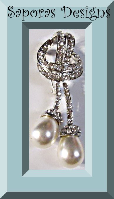 Image 0 of Silver Tone Brooch With Clear Crystals & White Faux Pearls
