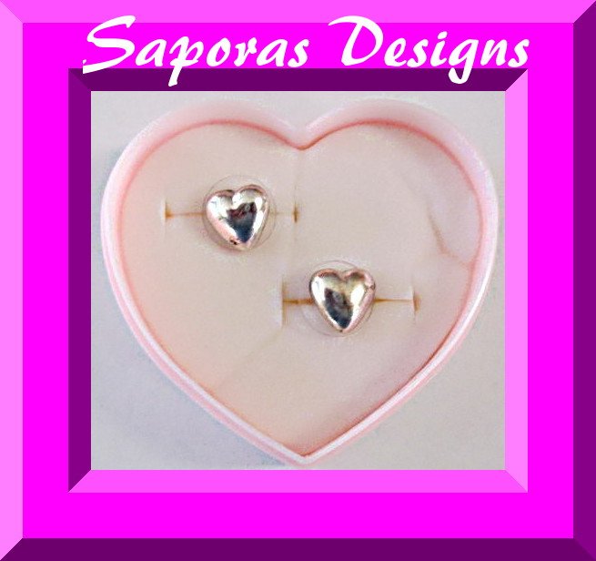 Image 0 of Silver Tone Heart Design Stud Earrings