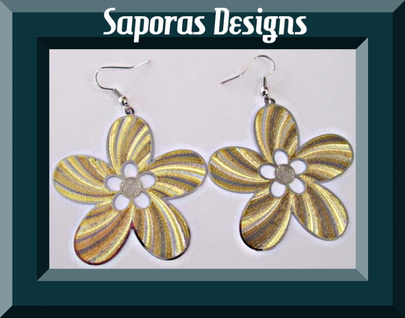 Image 0 of Gold & Silver In Color Dangle Flower Design Earrings