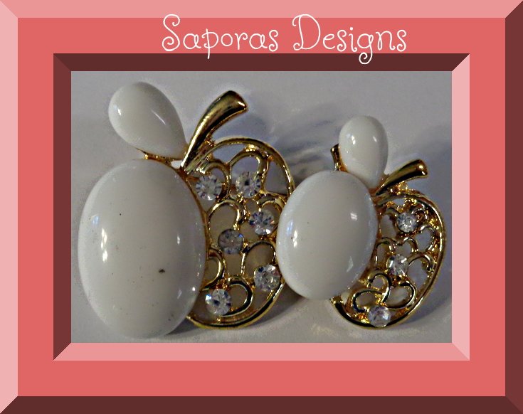 Image 0 of Gold Tone Apple Design Brooch With White Beads & Clear Crystals