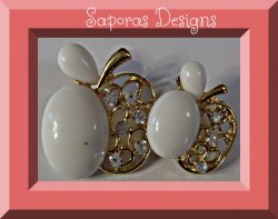 Gold Tone Apple Design Brooch With White Beads & Clear Crystals