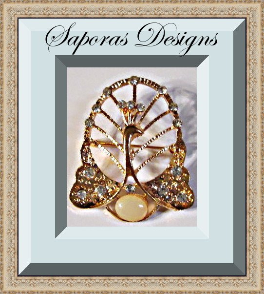 Image 0 of Gold Tone Peacock Design Brooch With Clear Crystals & White Bead
