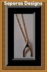 Gold Tone Wish Bone Design Necklace Good Luck Style Unisex