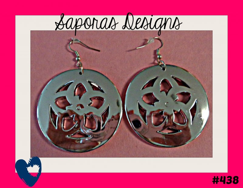 Image 0 of Silver Tone Dangle Round Circle Flower Design Earrings