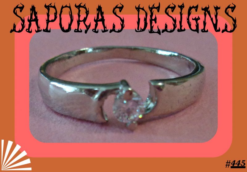 Image 0 of Size 8 Silver Tone Ring With Clear Crystal