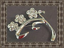 Silver Tone Flower Design Brooch With Clear Crystals Classy Style