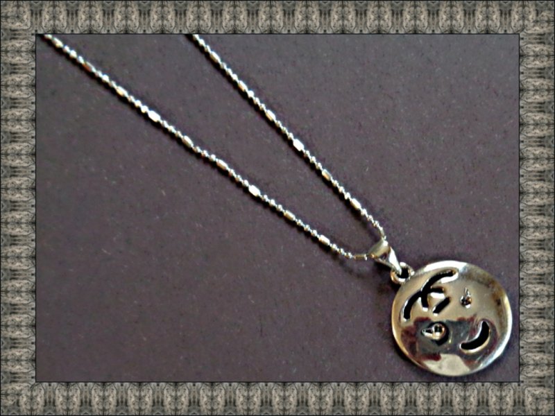 Image 0 of 18KRP Baby Face Necklace Unisex