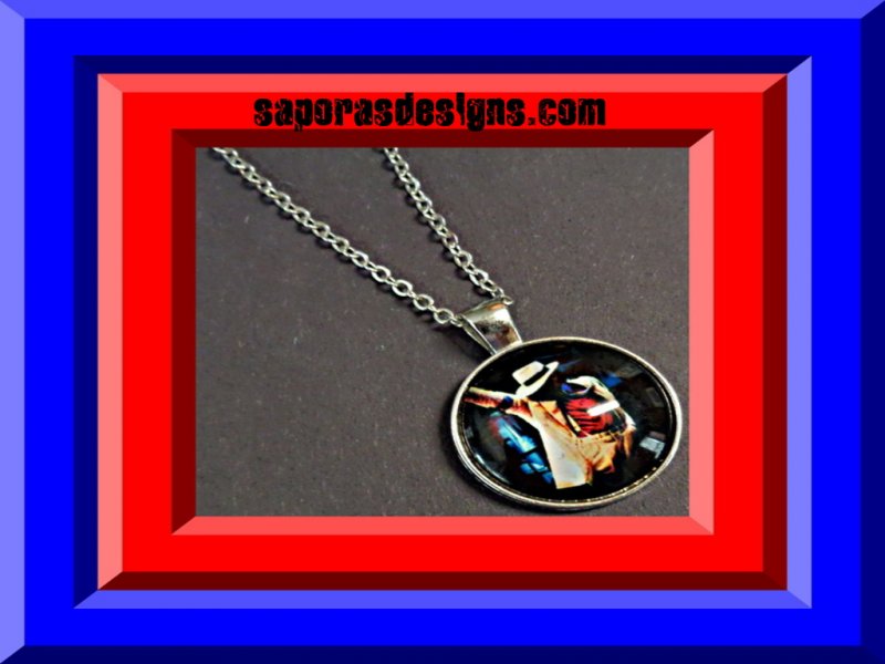 Image 0 of Silver Tone Michael Jackson Design Necklace Unisex