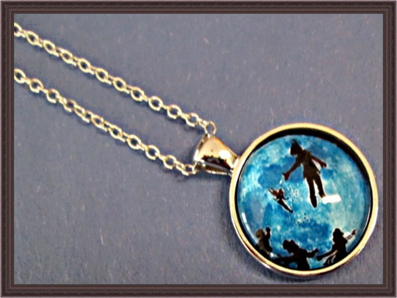 Image 0 of Silver Tone Peter Pan Design Necklace Unisex For Kids