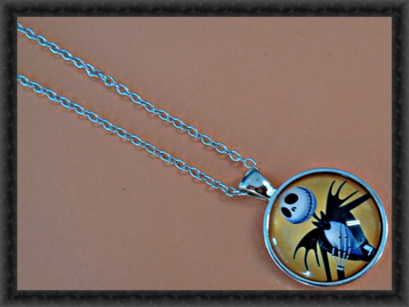 Image 0 of Silver Tone Nightmare Before Christmas Design Necklace Unisex