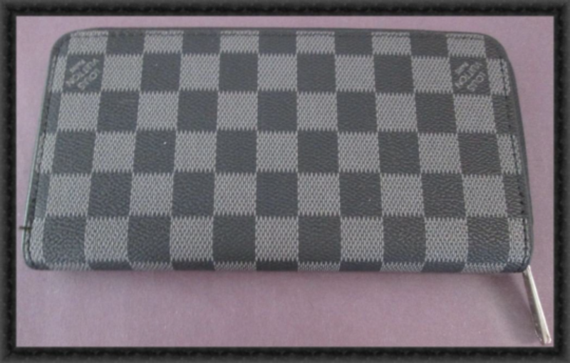 Image 1 of Black & Gray Checkered Long Zippy Leather Classy Luxury Wallet For Women 
