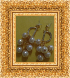  Gold Tone Dangle Earrings With Faux Pearls & Clear Crystals 