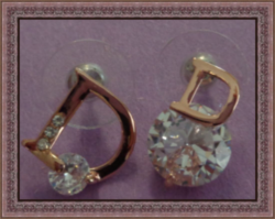  Gold Tone Luxury Classy Style Stud Earrings With Clear Crystals