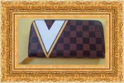  Long Zippy Wallet Brown Yellow & White Checkered Leather Classy Luxury 