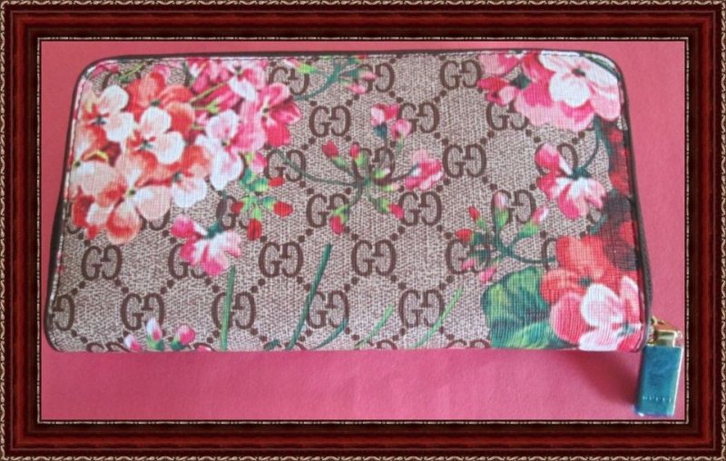 Image 0 of Flower/Floral Design Long Zippy Wallet For Women