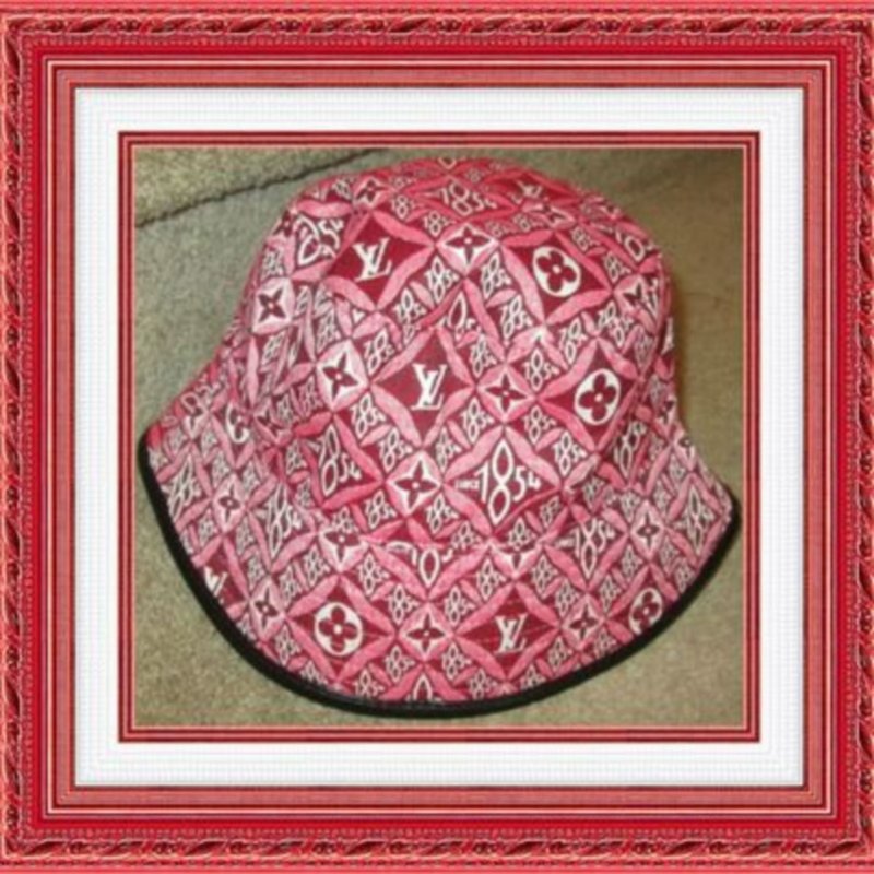 Image 0 of Red & White Fashion Bucket Hat For Women One Size Fits Most
