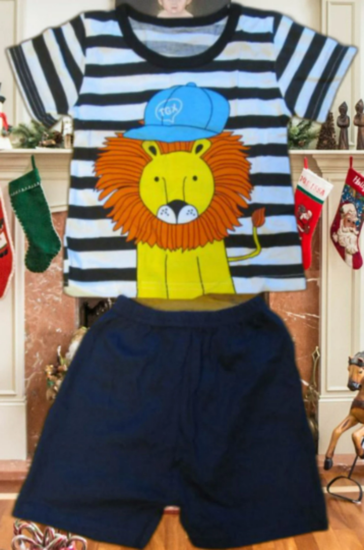 Image 0 of Lion Design Shirt & Shorts Set For Infant Boys Size 12 Months