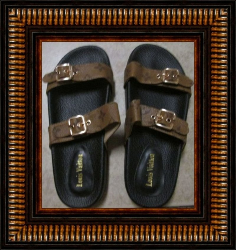 Image 0 of  Brown Leather Fashion Sandals For Women/Teens Size 9 