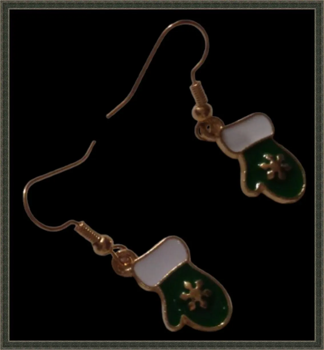 Gold Tone Green & White Christmas Mittens With Snowflake Theme Dangle Earrings